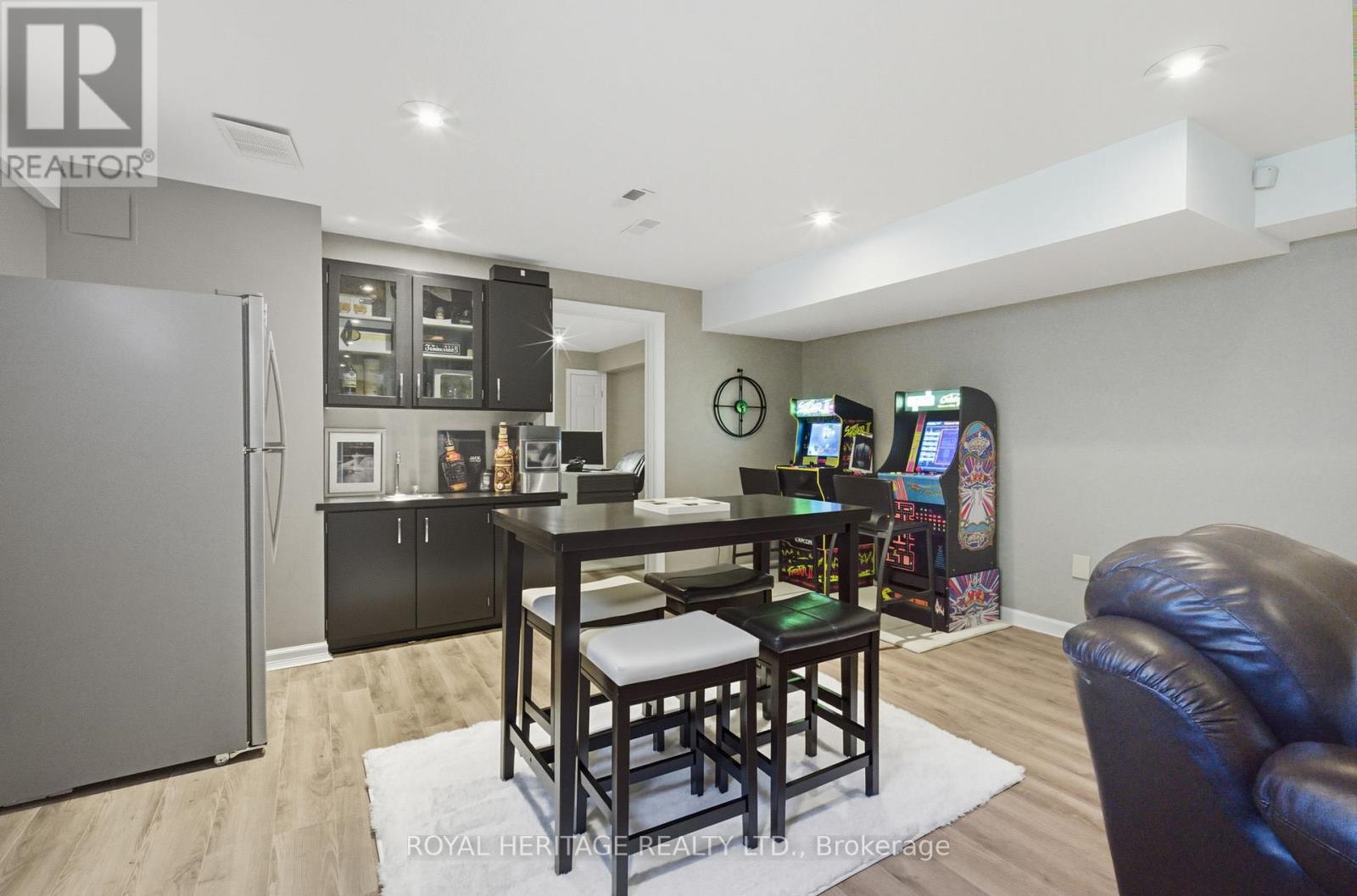 1014 Tiffany Circle, Oshawa, Ontario  L1G 7S1 - Photo 35 - E12438314