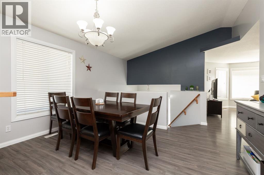 154 Blackfoot Court W, Lethbridge, Alberta  T1K 7W1 - Photo 7 - A2260018