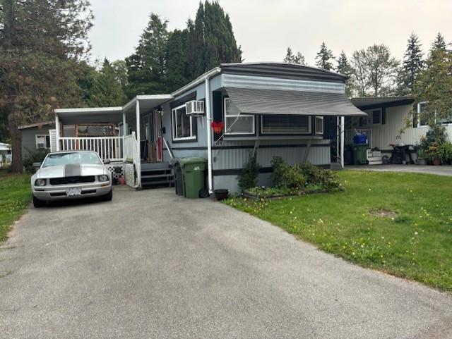 169 7790 King George Boulevard, Surrey, British Columbia  V3W 5Y4 - Photo 2 - R3044903