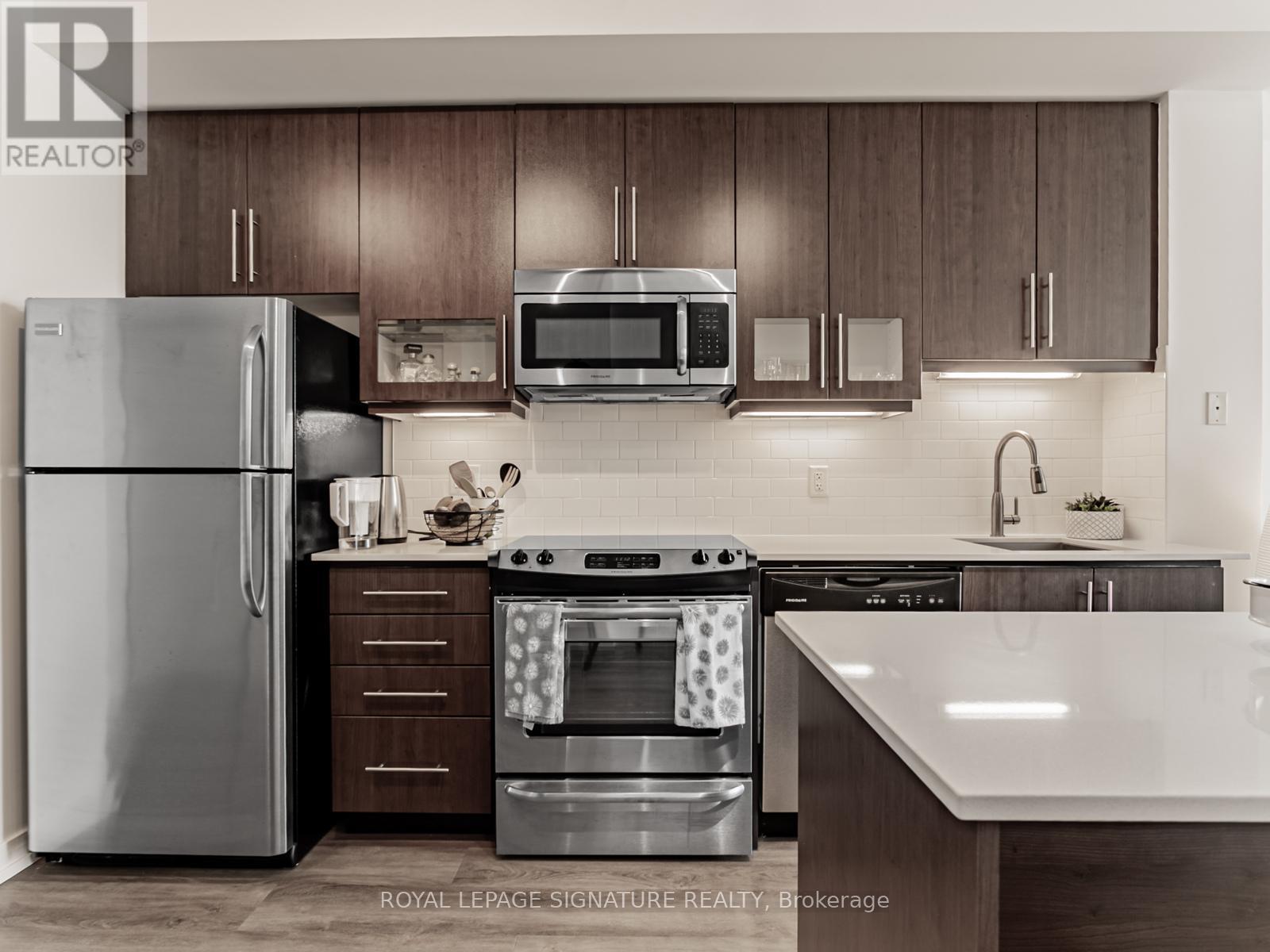 1208 - 1171 Queen Street W, Toronto, Ontario  M6J 1J4 - Photo 7 - C12434217