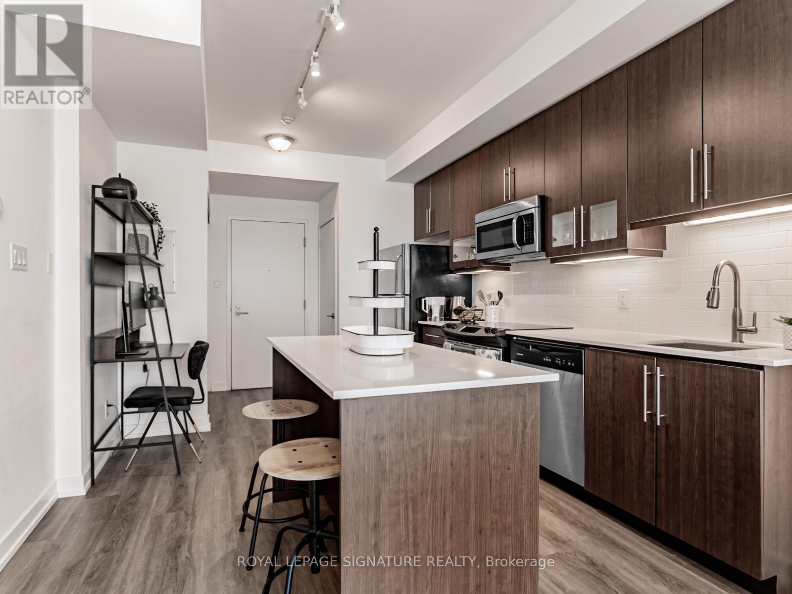 1208 - 1171 Queen Street W, Toronto, Ontario  M6J 1J4 - Photo 9 - C12434217