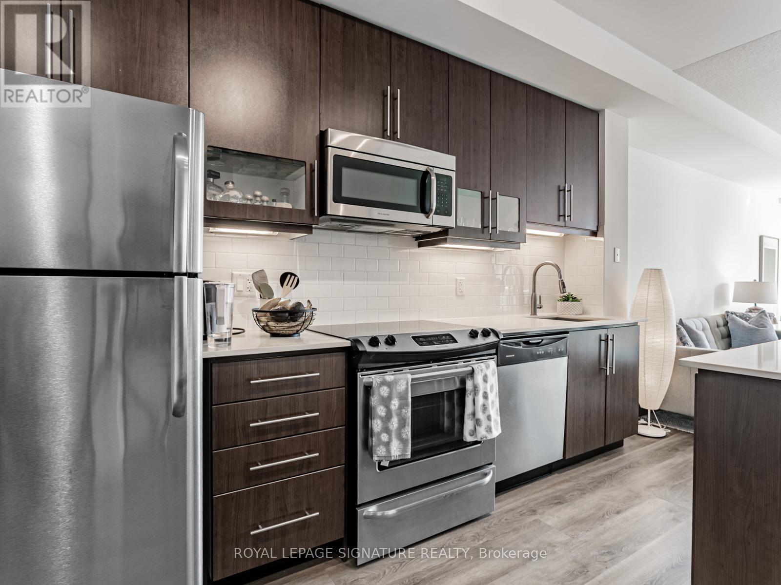 1208 - 1171 Queen Street W, Toronto, Ontario  M6J 1J4 - Photo 6 - C12434217