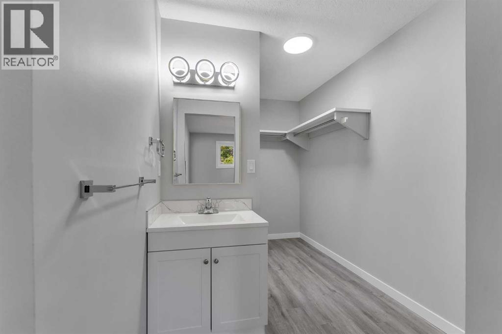 4724 Bowness Road Nw, Calgary, Alberta  T3B 0B4 - Photo 20 - A2260368
