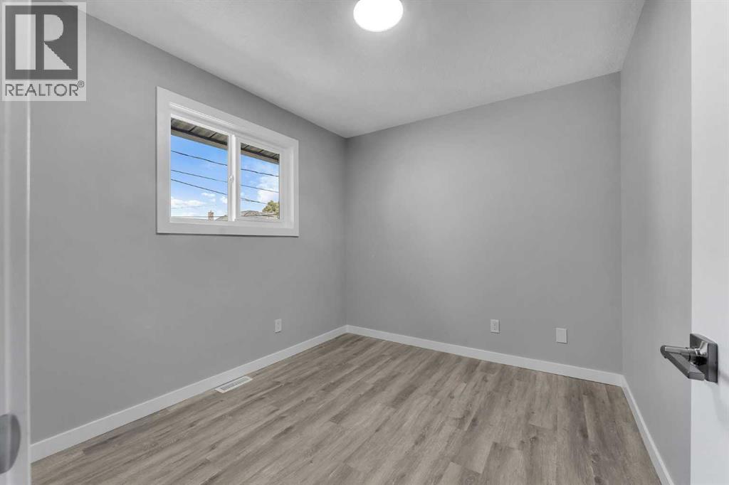 4724 Bowness Road Nw, Calgary, Alberta  T3B 0B4 - Photo 16 - A2260368