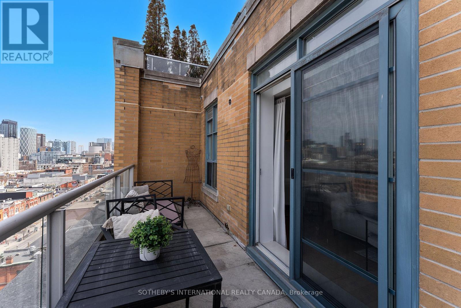 1406 - 438 Richmond Street W, Toronto, Ontario  M5V 3S6 - Photo 19 - C12438124