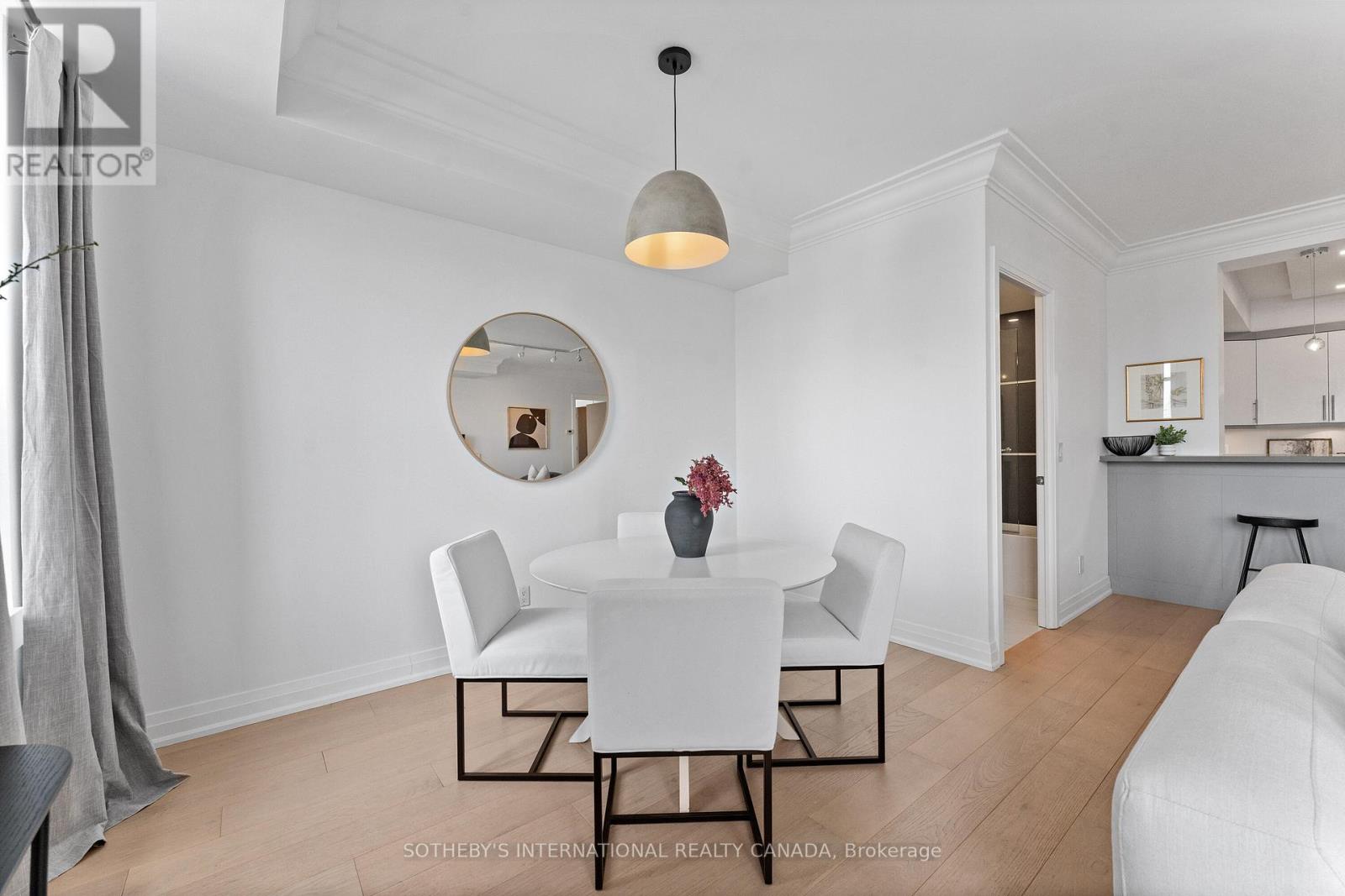 1406 - 438 Richmond Street W, Toronto, Ontario  M5V 3S6 - Photo 7 - C12438124