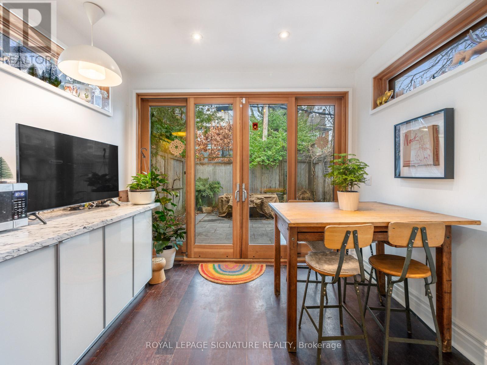 14 Tranby Avenue, Toronto, Ontario  M5R 1N5 - Photo 16 - C12438133