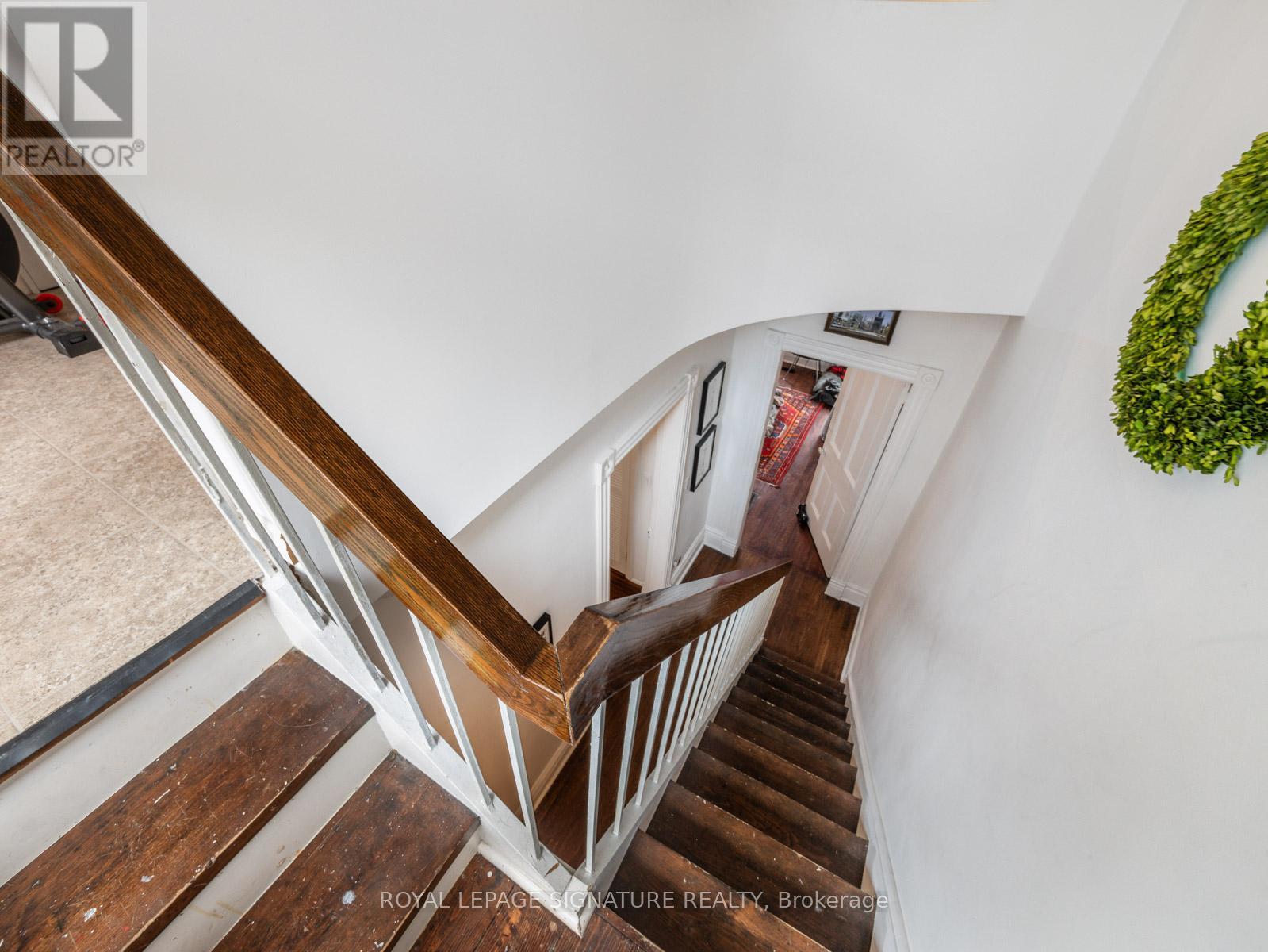 14 Tranby Avenue, Toronto, Ontario  M5R 1N5 - Photo 19 - C12438133