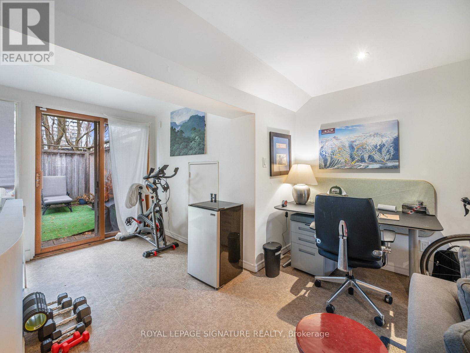 14 Tranby Avenue, Toronto, Ontario  M5R 1N5 - Photo 27 - C12438133