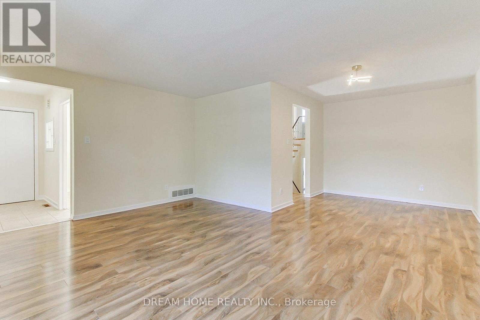 108 Mintwood Drive, Toronto, Ontario  M2M 3A8 - Photo 21 - C12438147