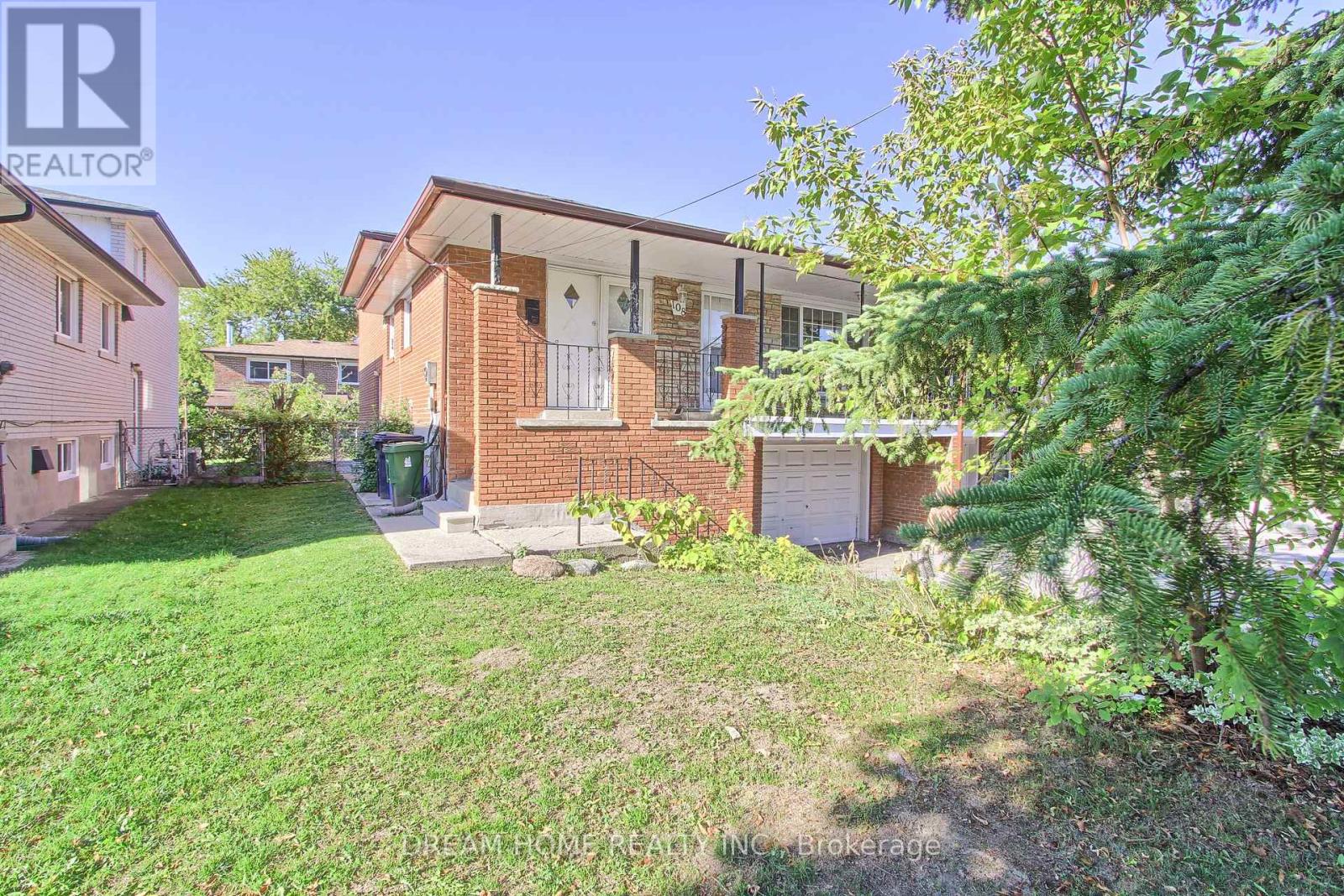 108 Mintwood Drive, Toronto, Ontario  M2M 3A8 - Photo 3 - C12438147
