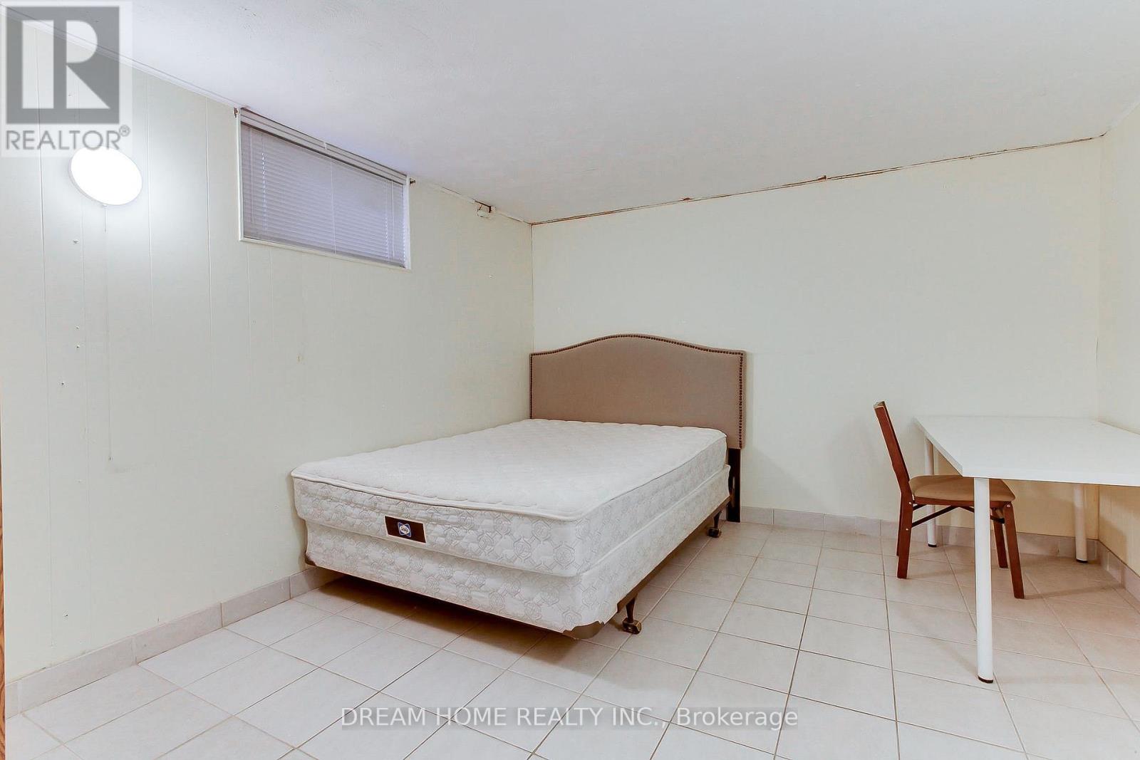 108 Mintwood Drive, Toronto, Ontario  M2M 3A8 - Photo 38 - C12438147