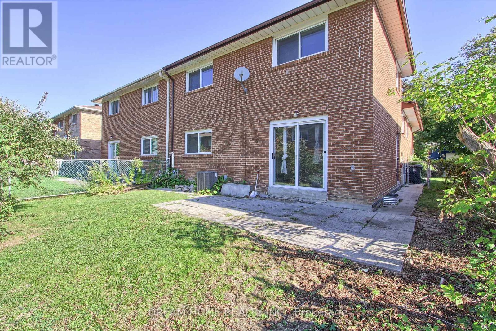 108 Mintwood Drive, Toronto, Ontario  M2M 3A8 - Photo 43 - C12438147