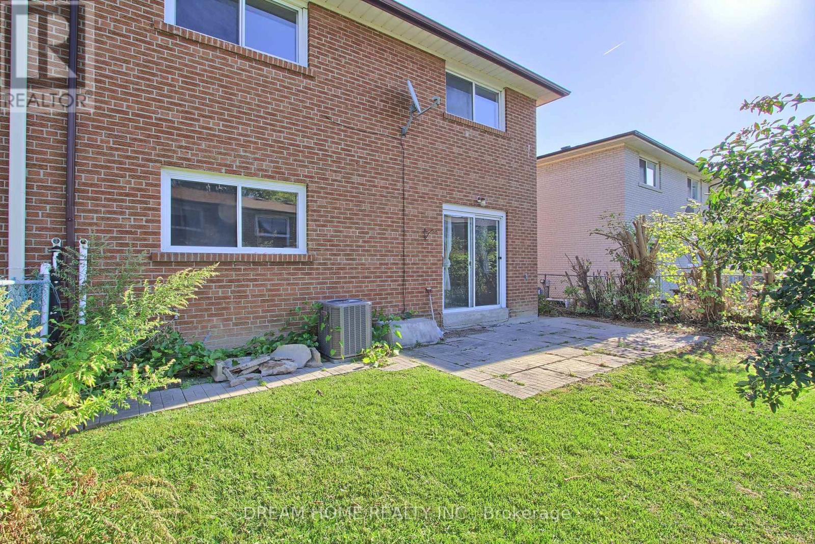 108 Mintwood Drive, Toronto, Ontario  M2M 3A8 - Photo 44 - C12438147