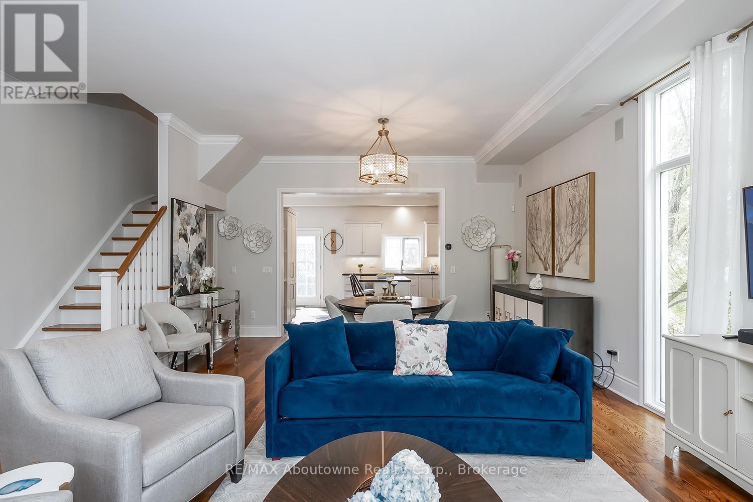 234 Randall Street, Oakville, Ontario  L6J 1P7 - Photo 14 - W12438227