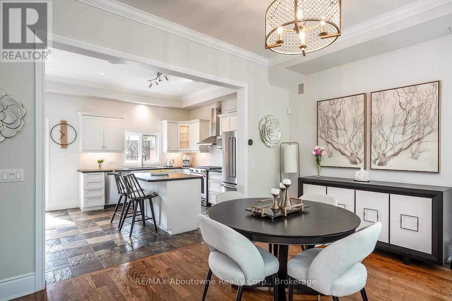 234 Randall Street, Oakville, Ontario  L6J 1P7 - Photo 15 - W12438227