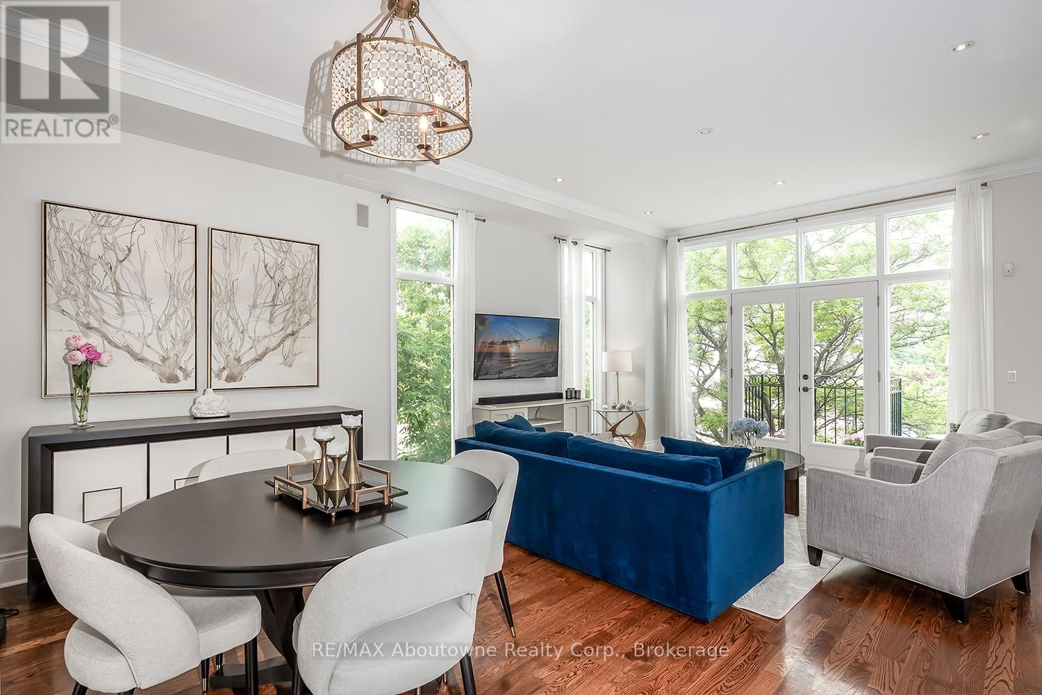 234 Randall Street, Oakville, Ontario  L6J 1P7 - Photo 16 - W12438227
