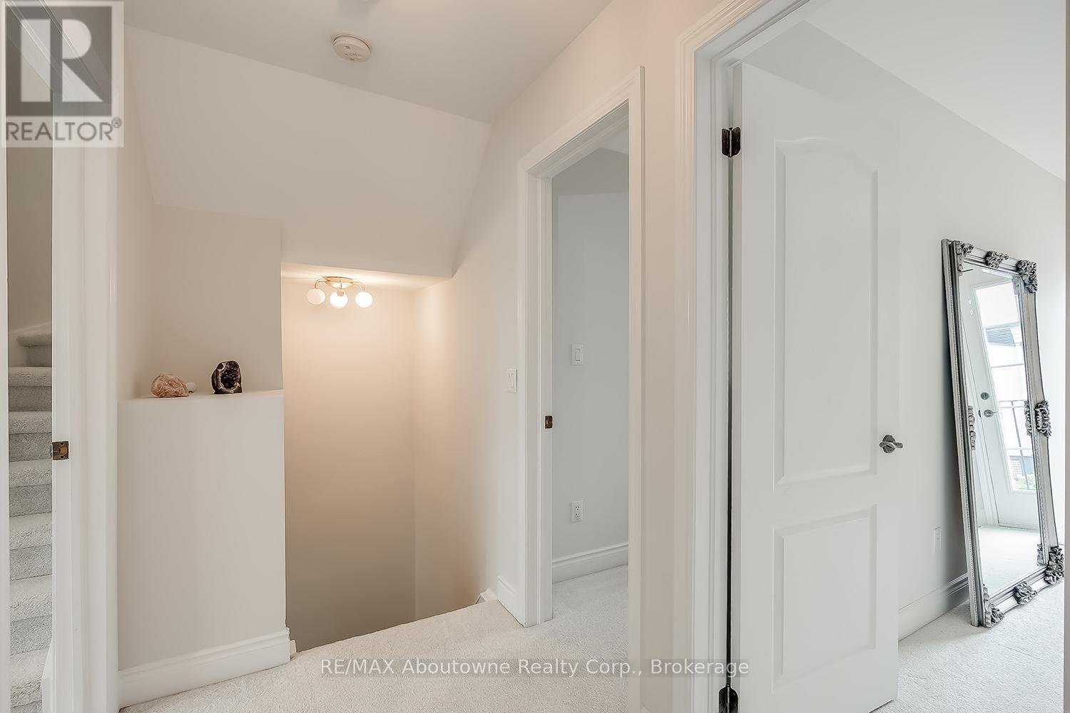 234 Randall Street, Oakville, Ontario  L6J 1P7 - Photo 26 - W12438227
