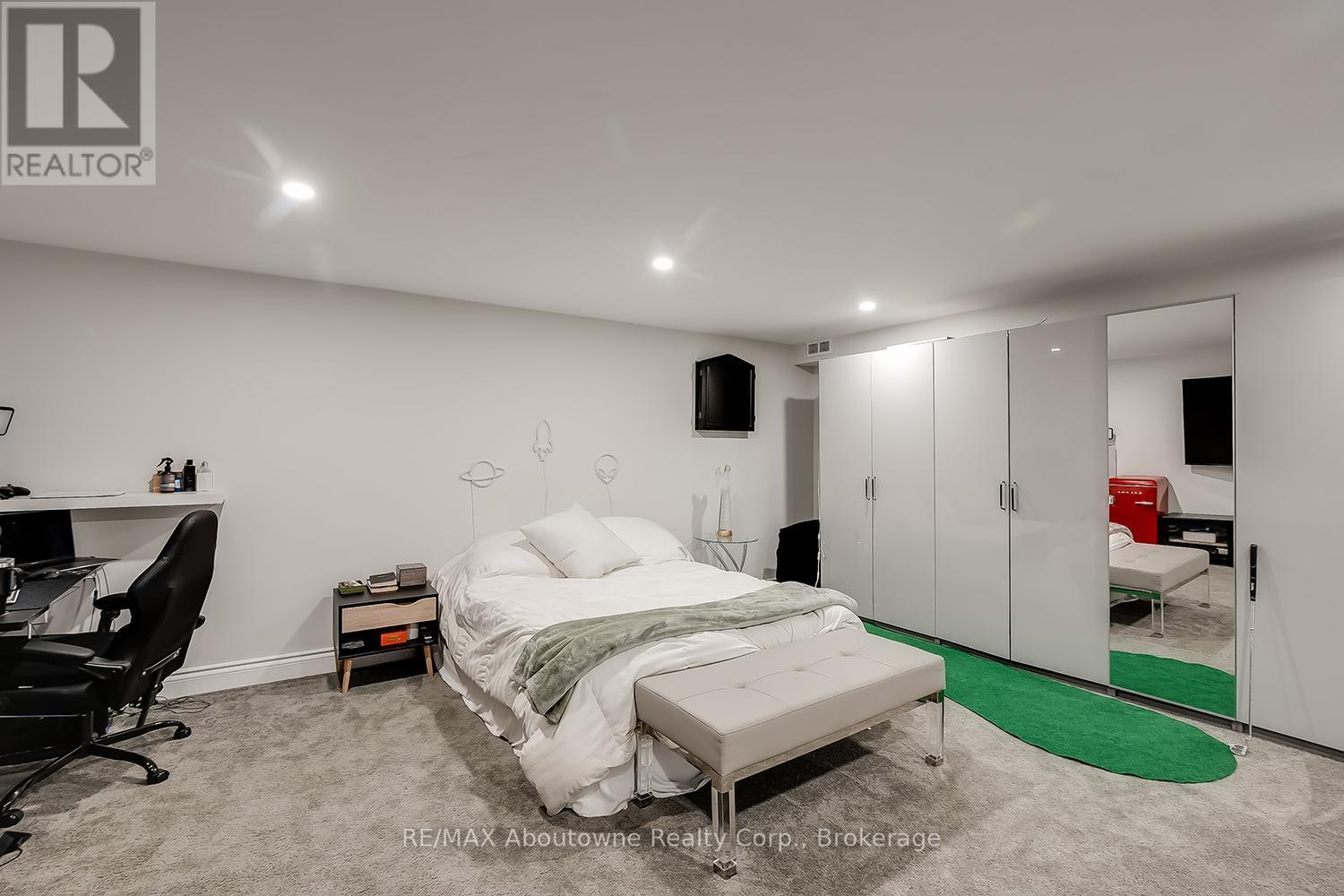 234 Randall Street, Oakville, Ontario  L6J 1P7 - Photo 45 - W12438227