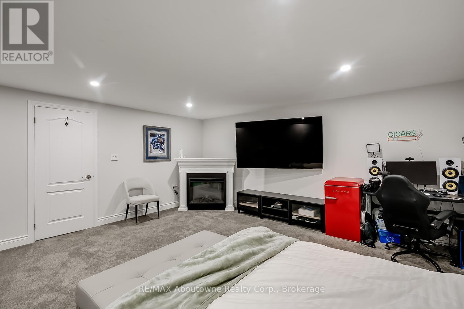 234 Randall Street, Oakville, Ontario  L6J 1P7 - Photo 46 - W12438227