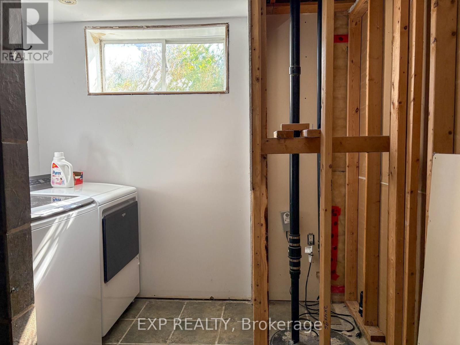575 Braeloch Road Road, Mcnab/braeside, Ontario  K7V 1P8 - Photo 17 - X12438289
