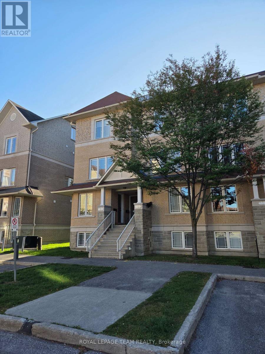 106 - 329 Paseo Private, Ottawa, Ontario  K2G 3N1 - Photo 2 - X12438257