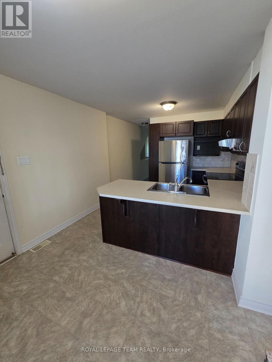 106 - 329 Paseo Private, Ottawa, Ontario  K2G 3N1 - Photo 3 - X12438257