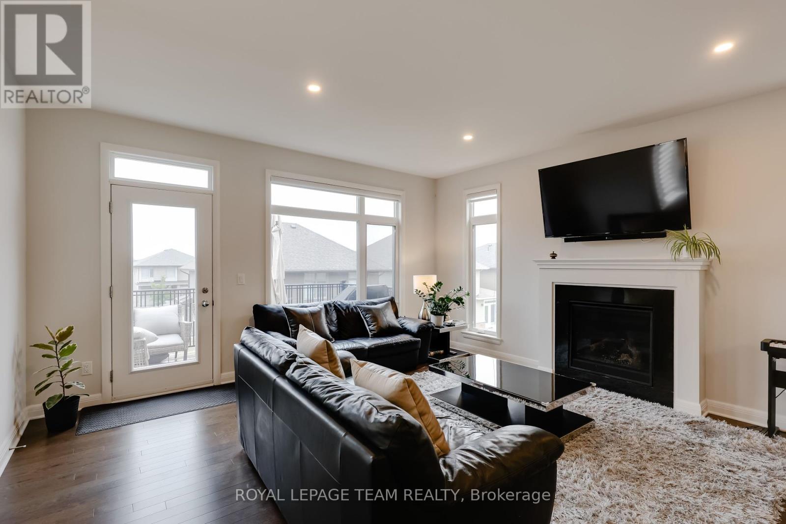 22 Greensand Place, Ottawa, Ontario  K2T 0L9 - Photo 12 - X12438279