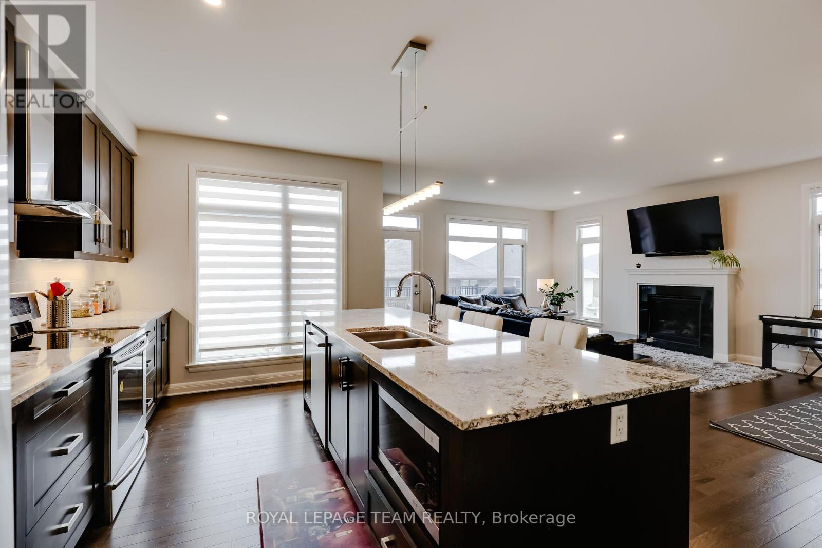 22 Greensand Place, Ottawa, Ontario  K2T 0L9 - Photo 18 - X12438279