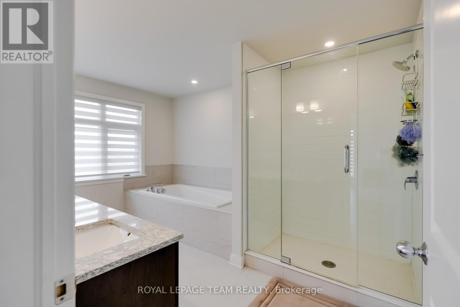22 Greensand Place, Ottawa, Ontario  K2T 0L9 - Photo 30 - X12438279