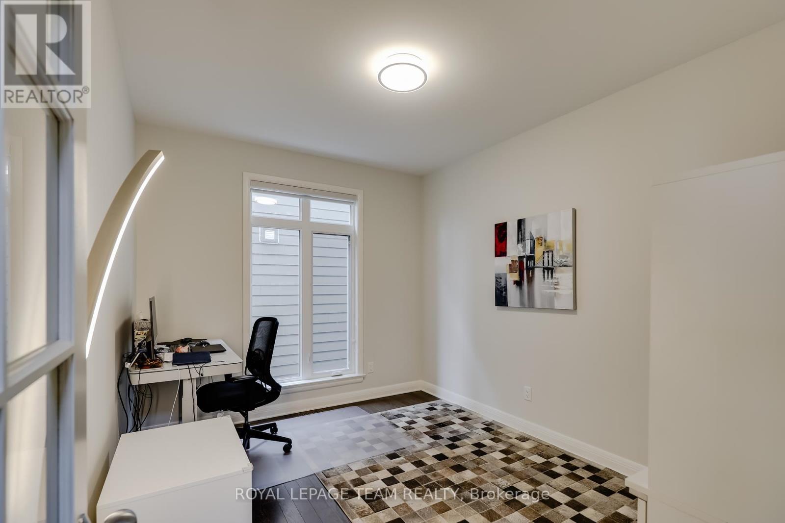 22 Greensand Place, Ottawa, Ontario  K2T 0L9 - Photo 6 - X12438279