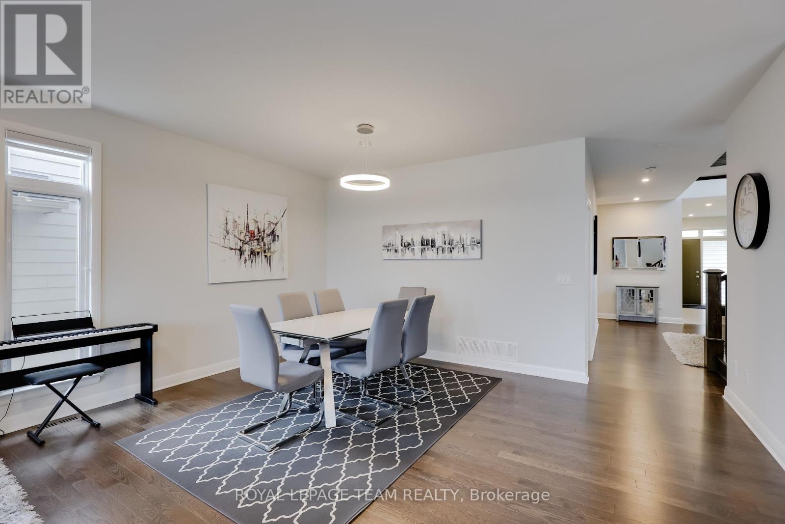 22 Greensand Place, Ottawa, Ontario  K2T 0L9 - Photo 9 - X12438279
