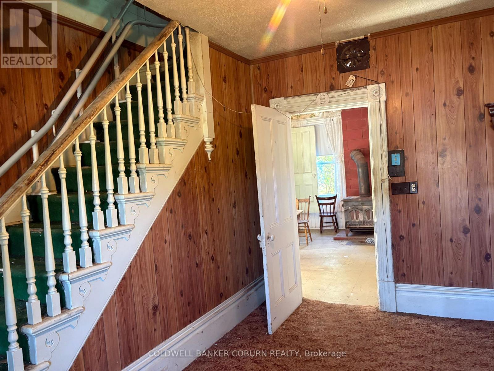 545 Rosedale Road S, Montague, Ontario  K7A 5B8 - Photo 13 - X12438307