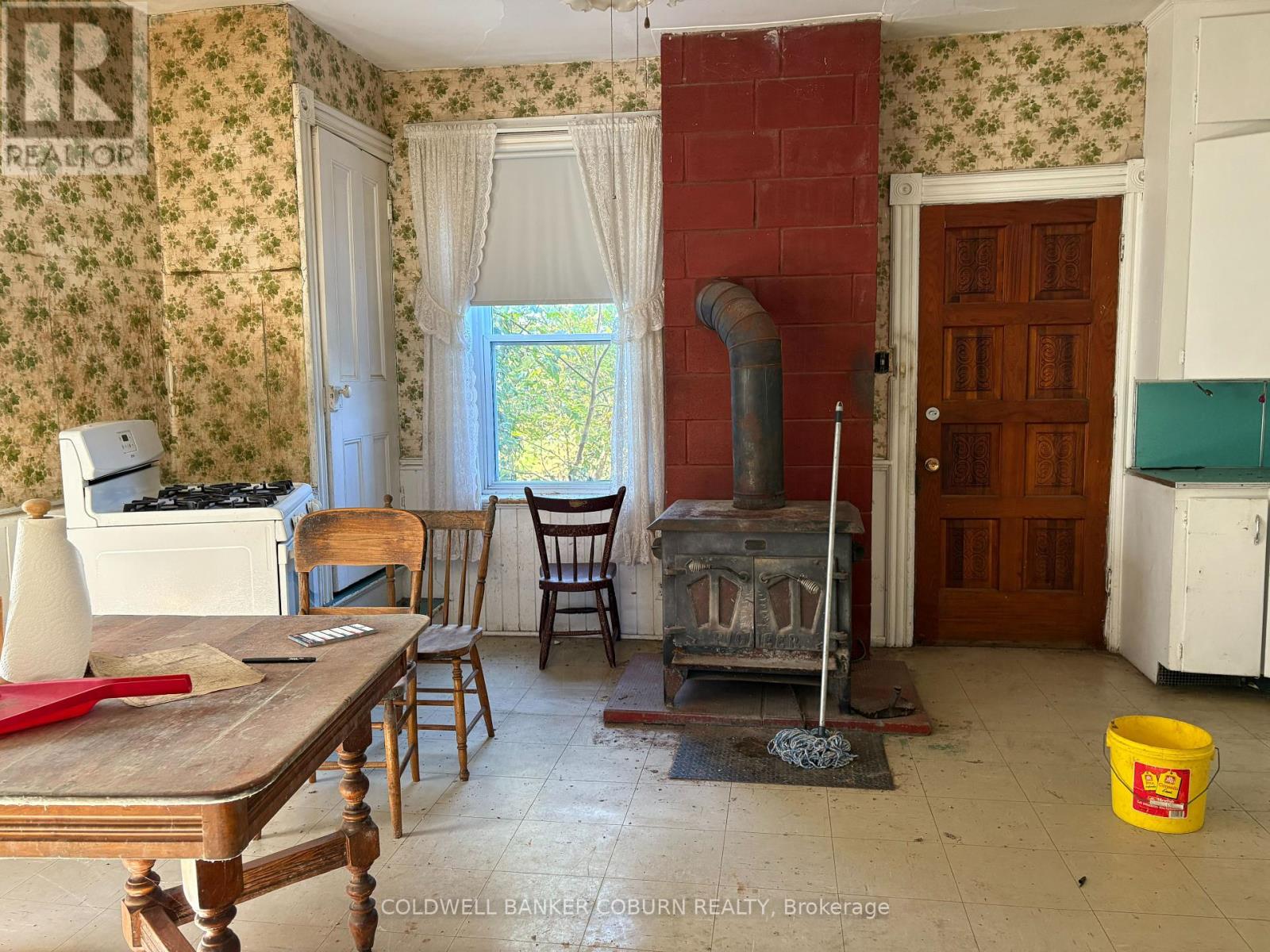 545 Rosedale Road S, Montague, Ontario  K7A 5B8 - Photo 7 - X12438307