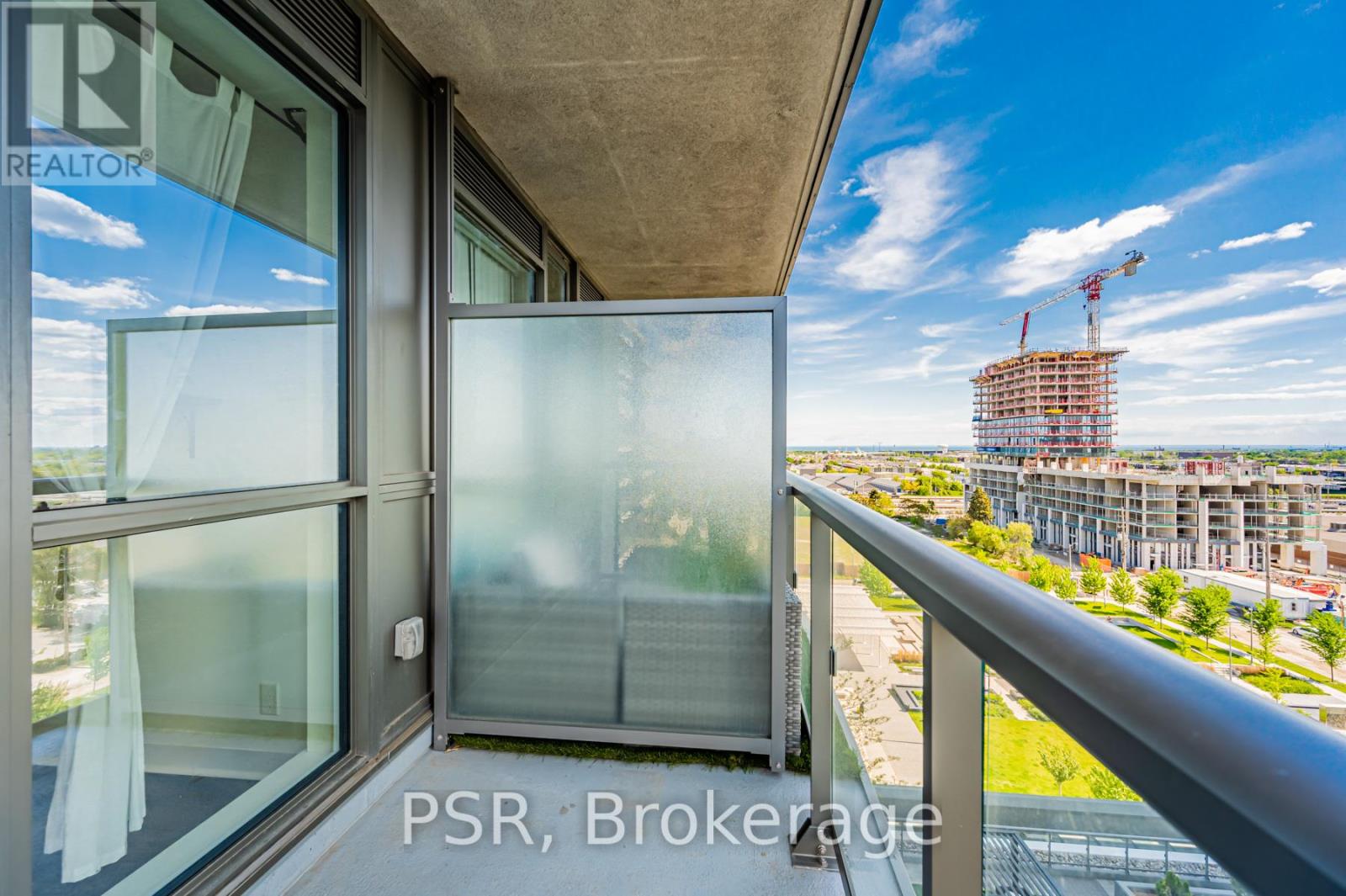 812 - 17 Zorra Street, Toronto, Ontario  M8Z 4Z6 - Photo 13 - W12437889