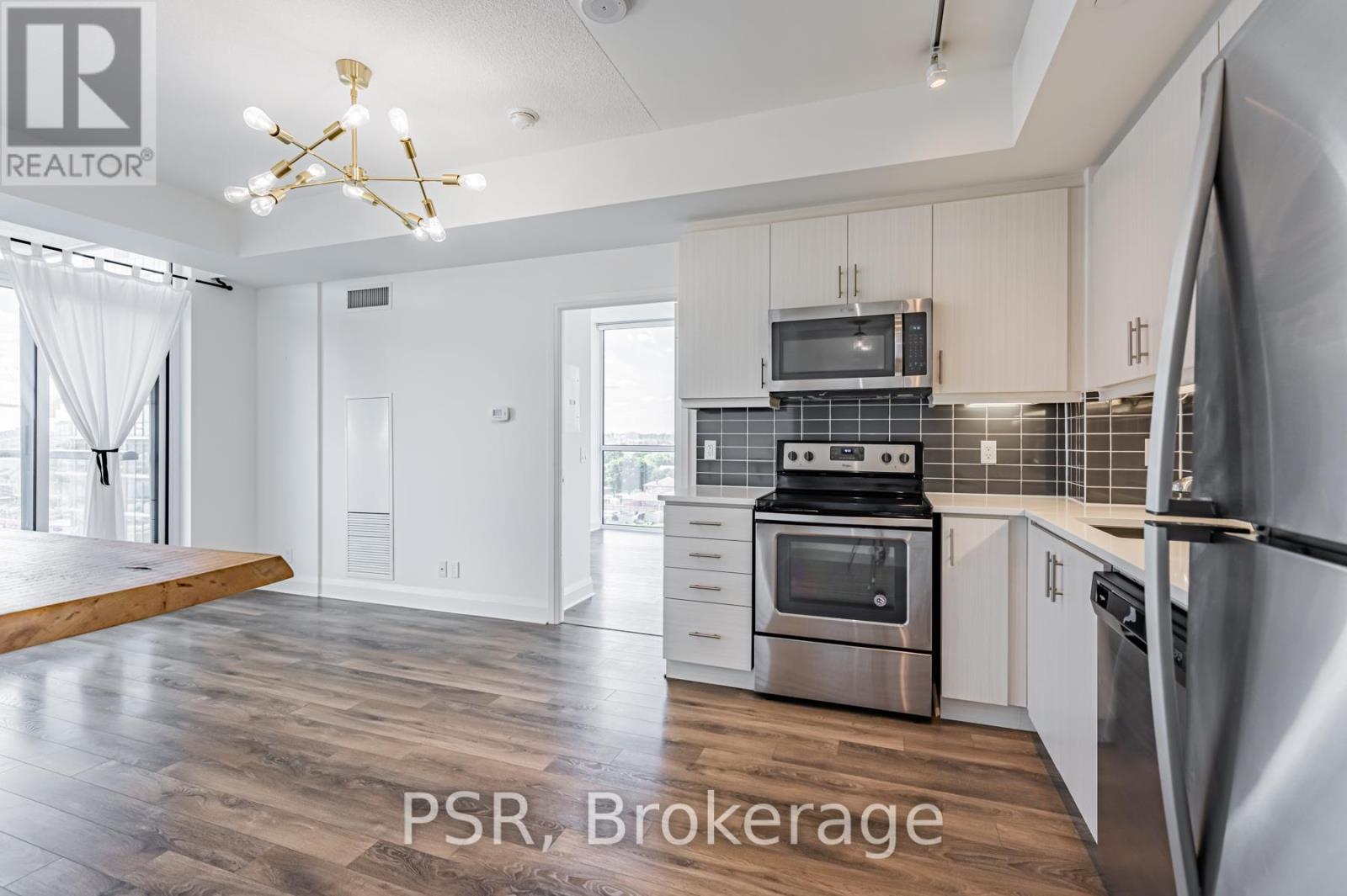 812 - 17 Zorra Street, Toronto, Ontario  M8Z 4Z6 - Photo 17 - W12437889