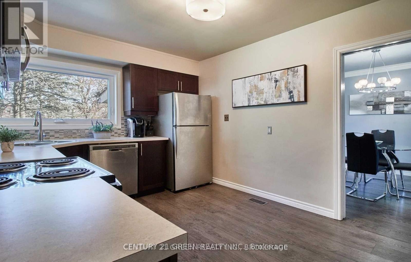 1711 Highway 2 Street, Clarington, Ontario  L1E 2R5 - Photo 17 - E12438125