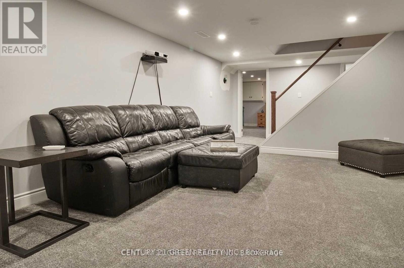 1711 Highway 2 Street, Clarington, Ontario  L1E 2R5 - Photo 26 - E12438125