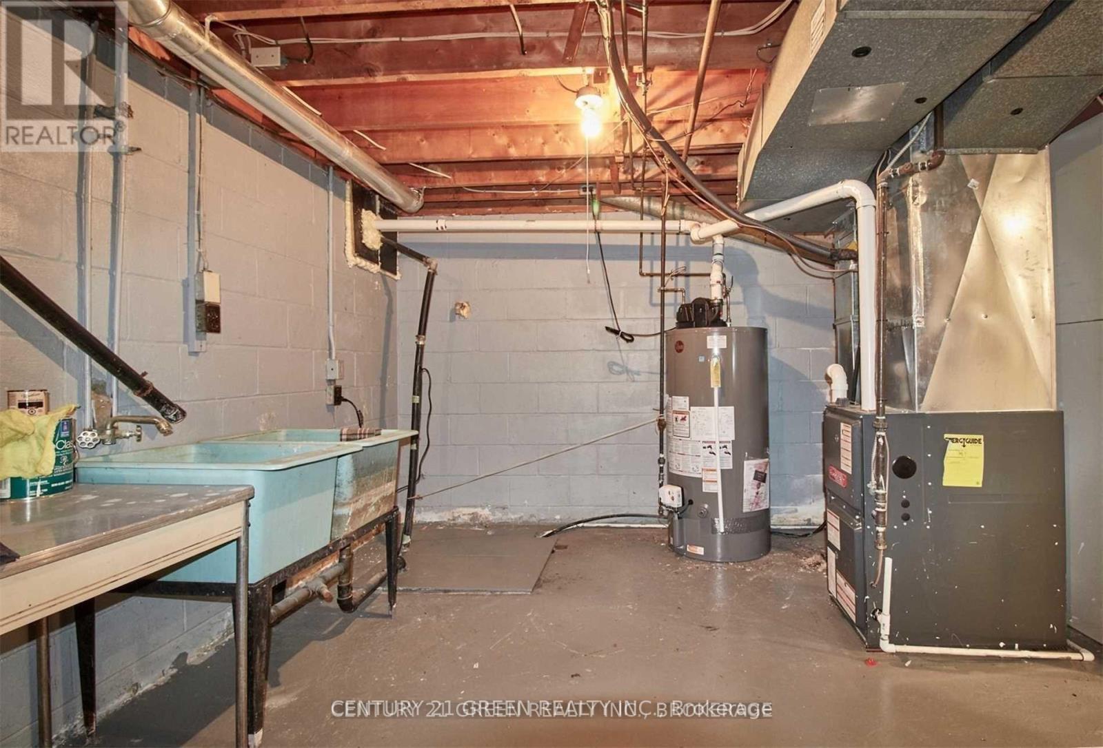 1711 Highway 2 Street, Clarington, Ontario  L1E 2R5 - Photo 29 - E12438125