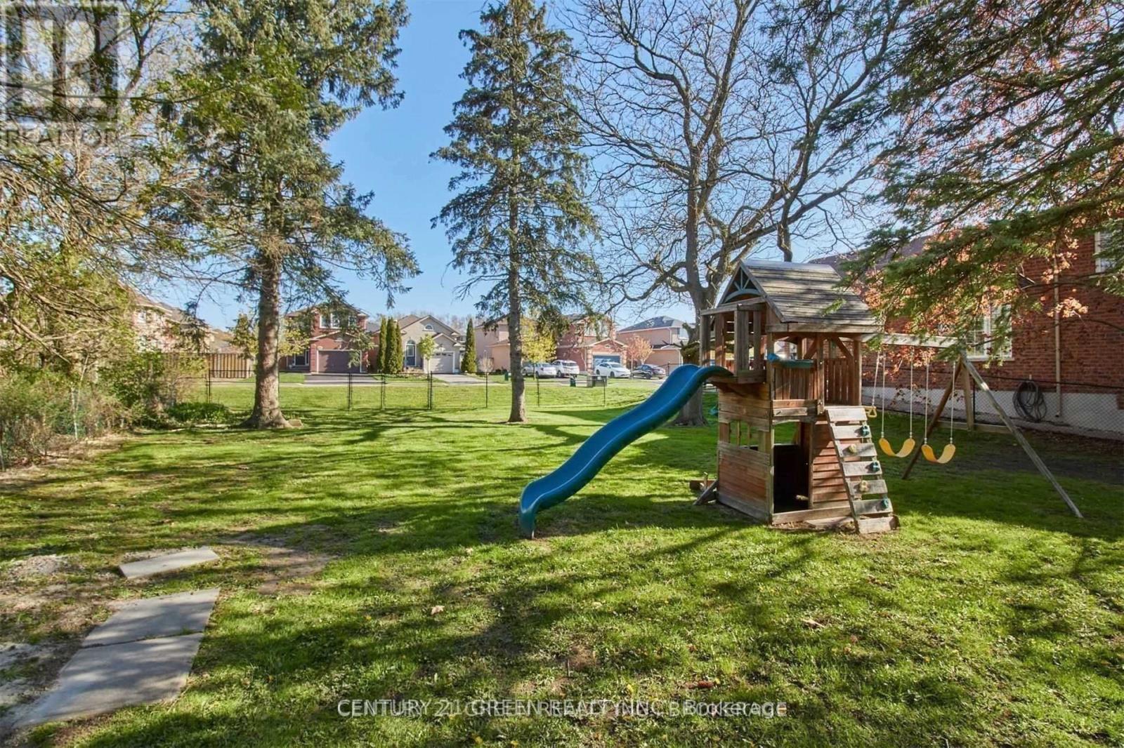 1711 Highway 2 Street, Clarington, Ontario  L1E 2R5 - Photo 32 - E12438125