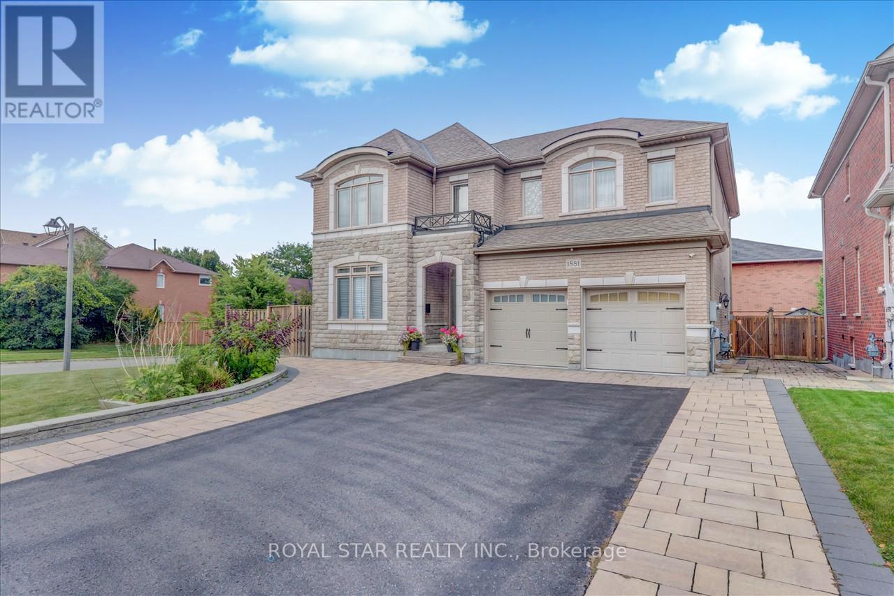 1881 Pine Grove Avenue, Pickering, Ontario  L1V 1K7 - Photo 3 - E12438166
