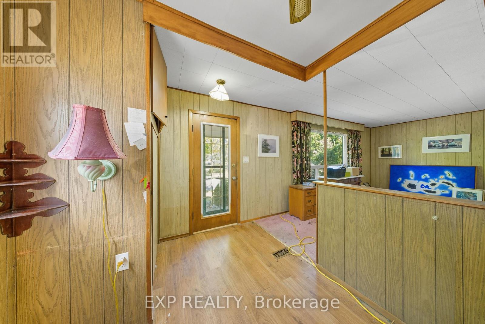 35 Glen Road, Kitchener, Ontario  N2M 3E7 - Photo 3 - X12437750