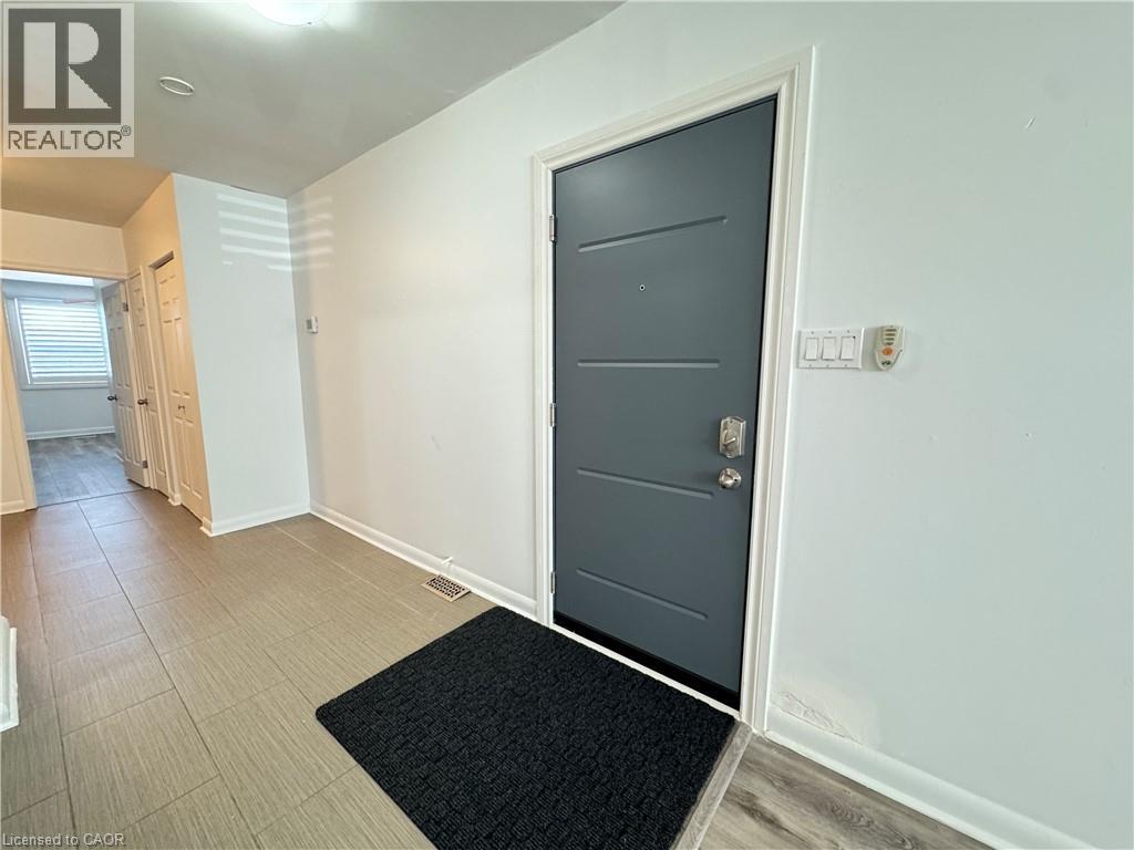 655 Fennell Avenue E Unit# 3, Hamilton, Ontario  L8V 1T9 - Photo 10 - 40775551