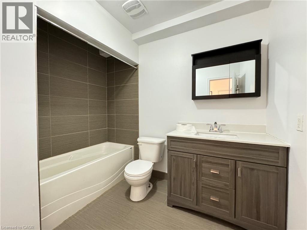 655 Fennell Avenue E Unit# 3, Hamilton, Ontario  L8V 1T9 - Photo 16 - 40775551