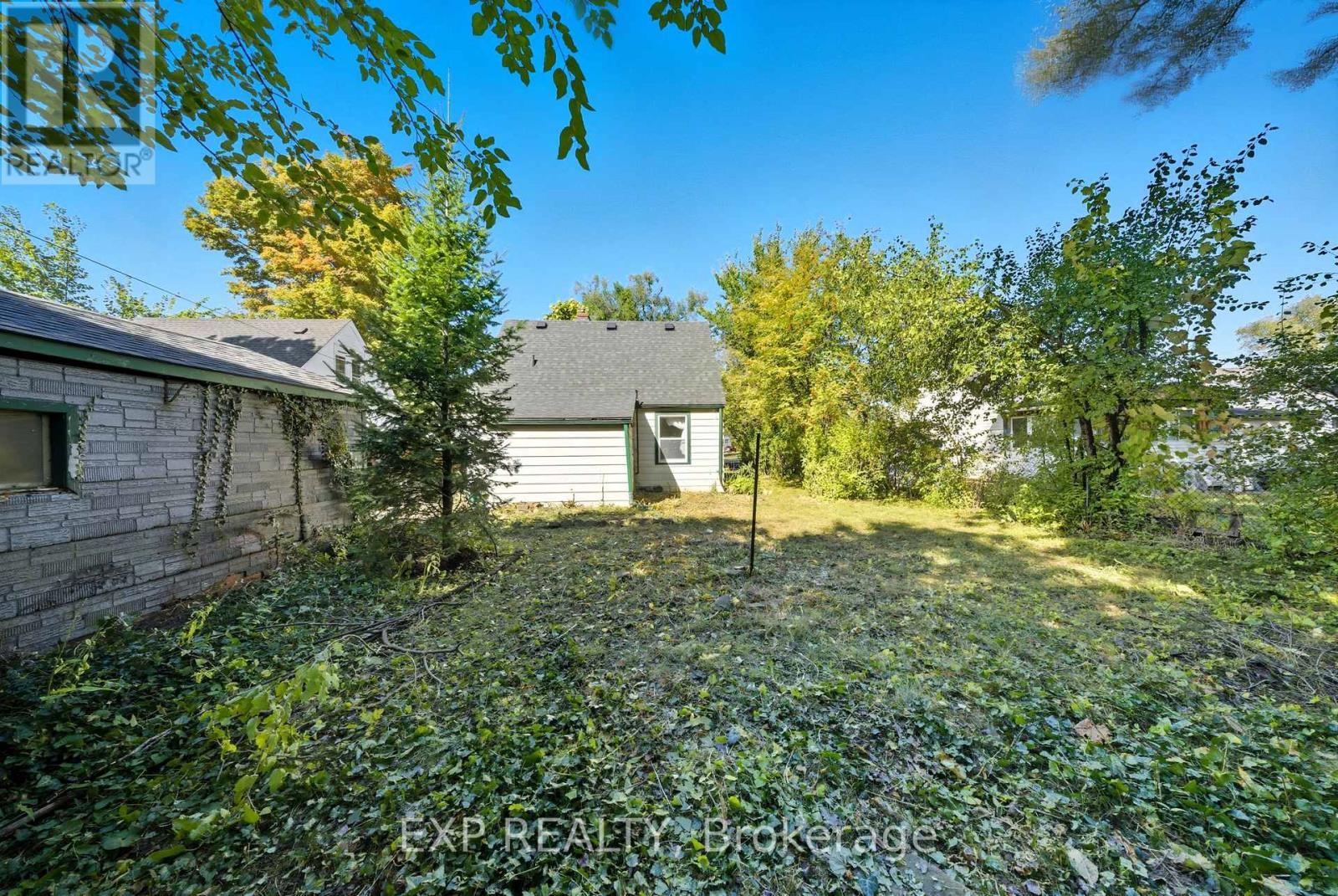 35 Glen Road, Kitchener, Ontario  N2M 3E7 - Photo 14 - X12437750