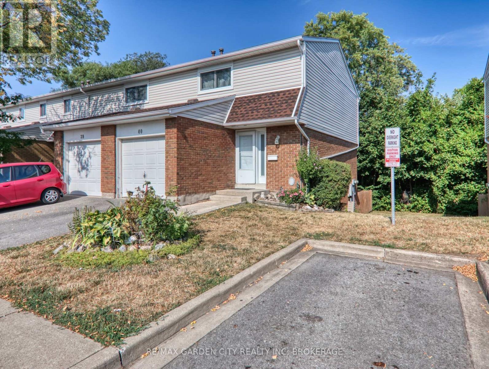 40 - 286 Cushman Road, St. Catharines (Carlton/bunting), Ontario  L2M 6Z2 - Photo 2 - X12438177