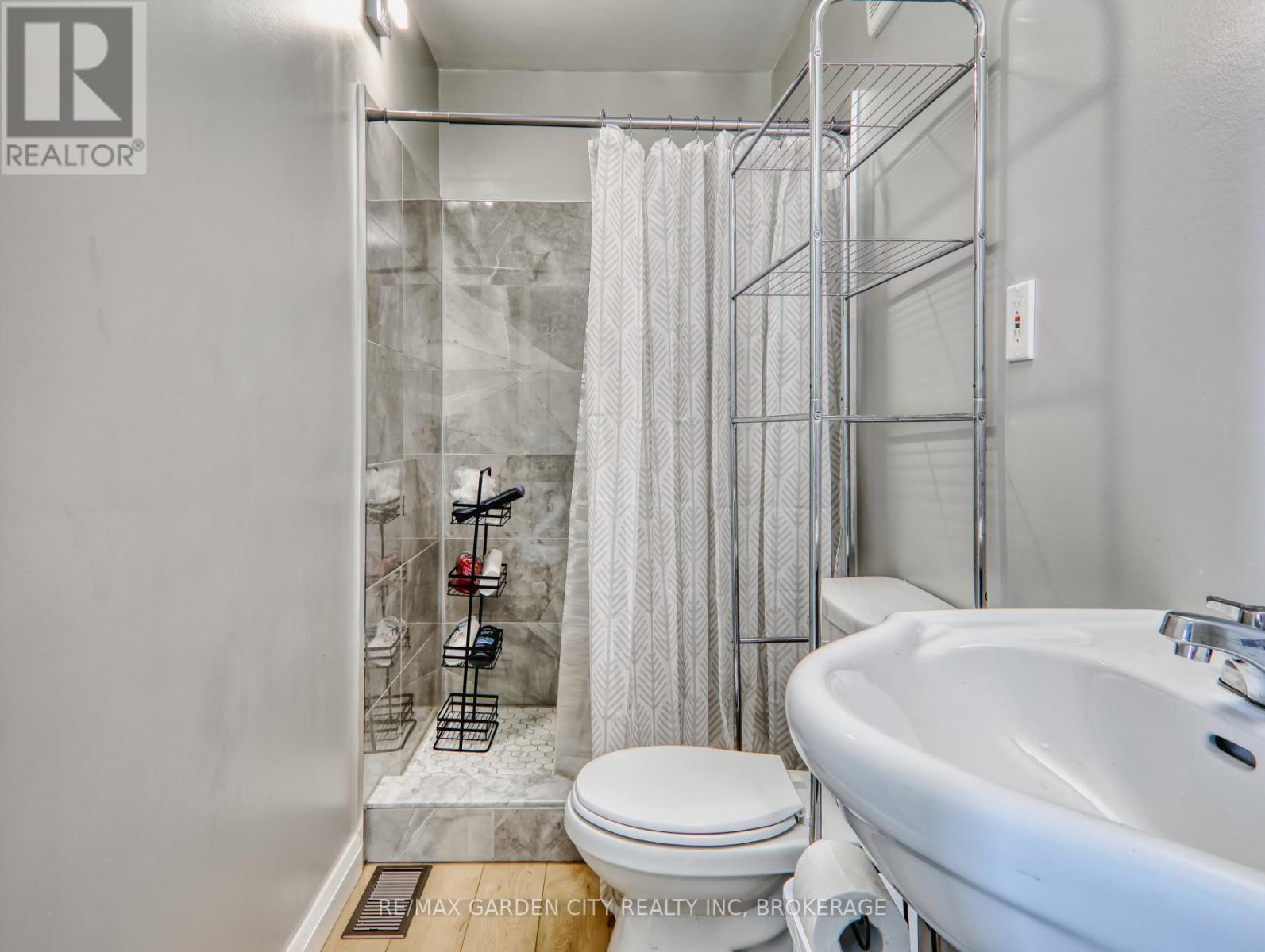 40 - 286 Cushman Road, St. Catharines (Carlton/bunting), Ontario  L2M 6Z2 - Photo 21 - X12438177