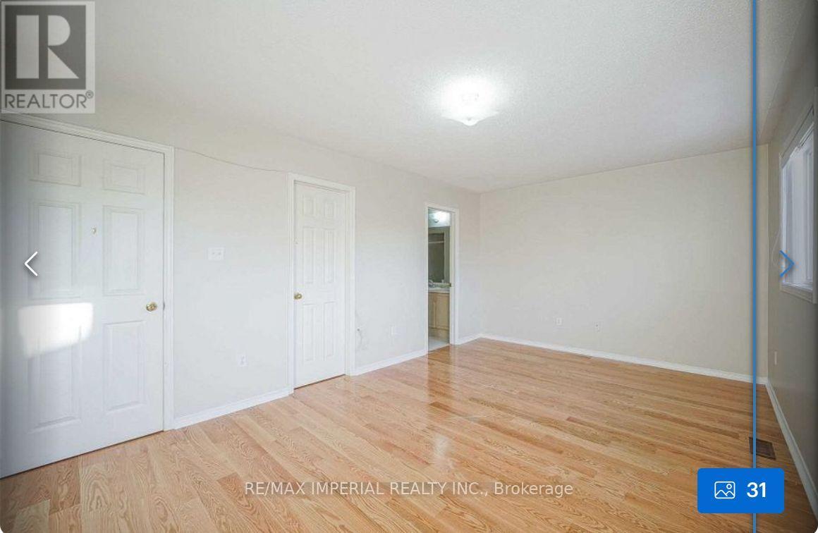89 Grasslands Avenue, Richmond Hill, Ontario  L4B 4K5 - Photo 20 - N12438107
