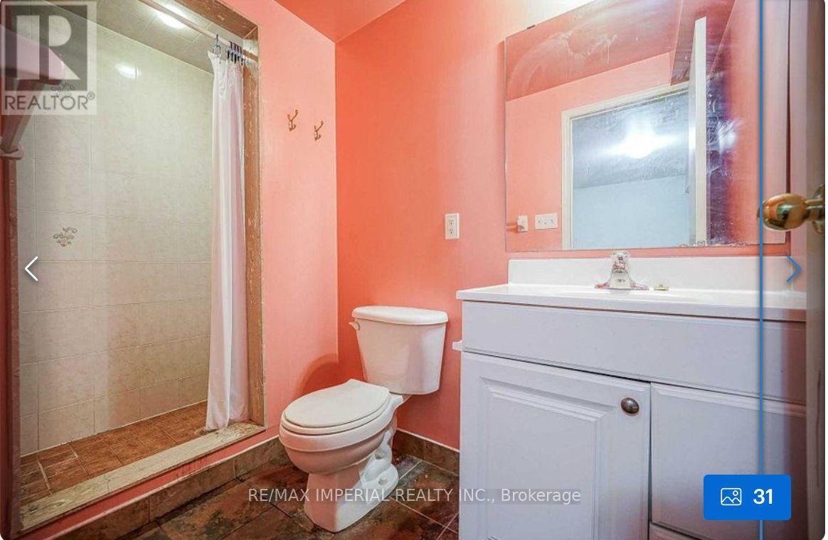 89 Grasslands Avenue, Richmond Hill, Ontario  L4B 4K5 - Photo 28 - N12438107