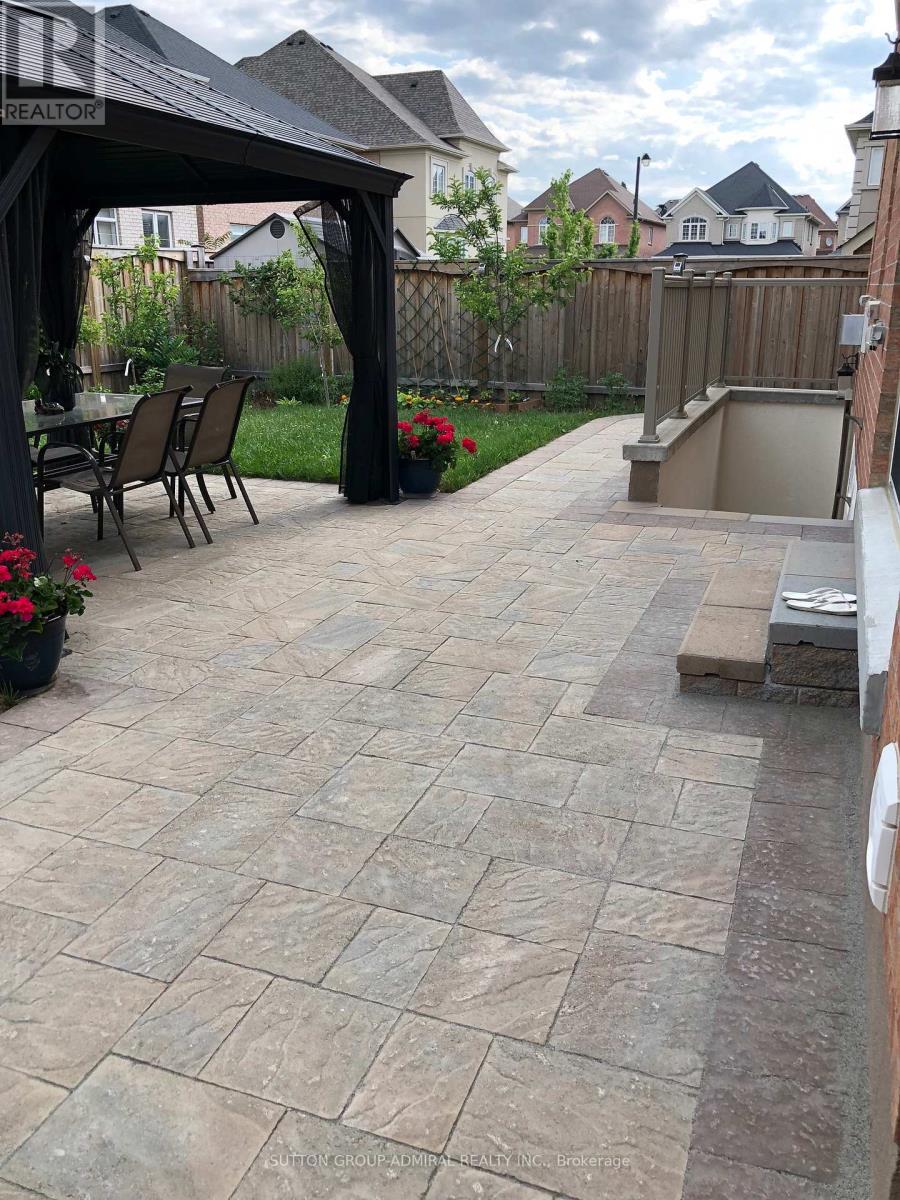Lower - 306 Chatfield Drive, Vaughan, Ontario  L4H 3R7 - Photo 2 - N12438115